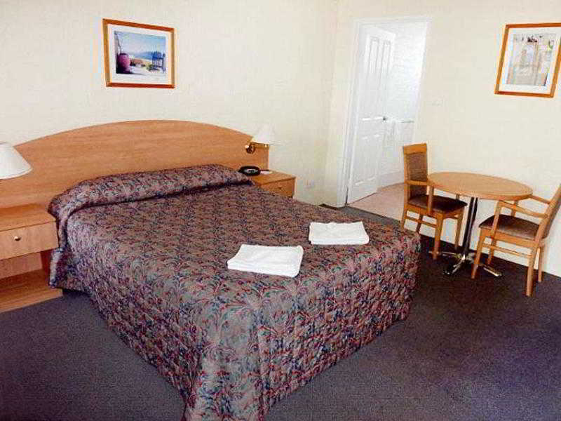 Best Western Coachman'S Inn Motel Bathurst Room photo