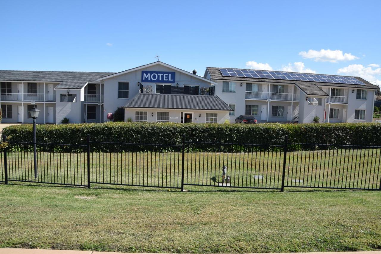 Best Western Coachman'S Inn Motel Bathurst Exterior photo